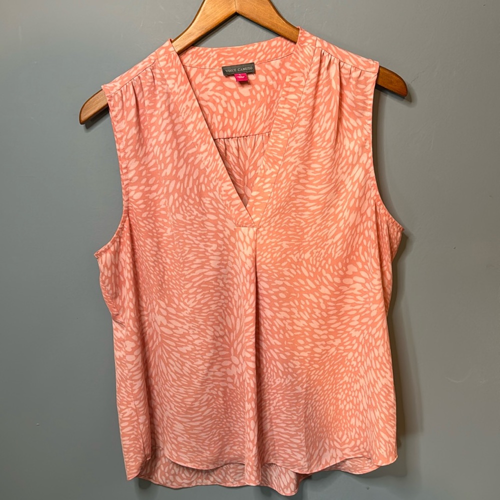 Vince Camuto pink print blouse Size L